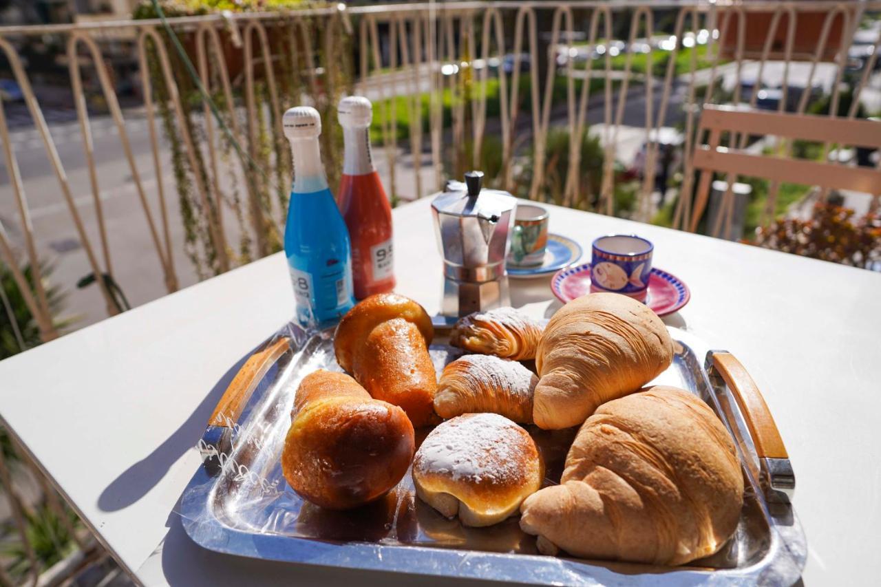 Bed and Breakfast Anthea Bb Napoli Zewnętrze zdjęcie